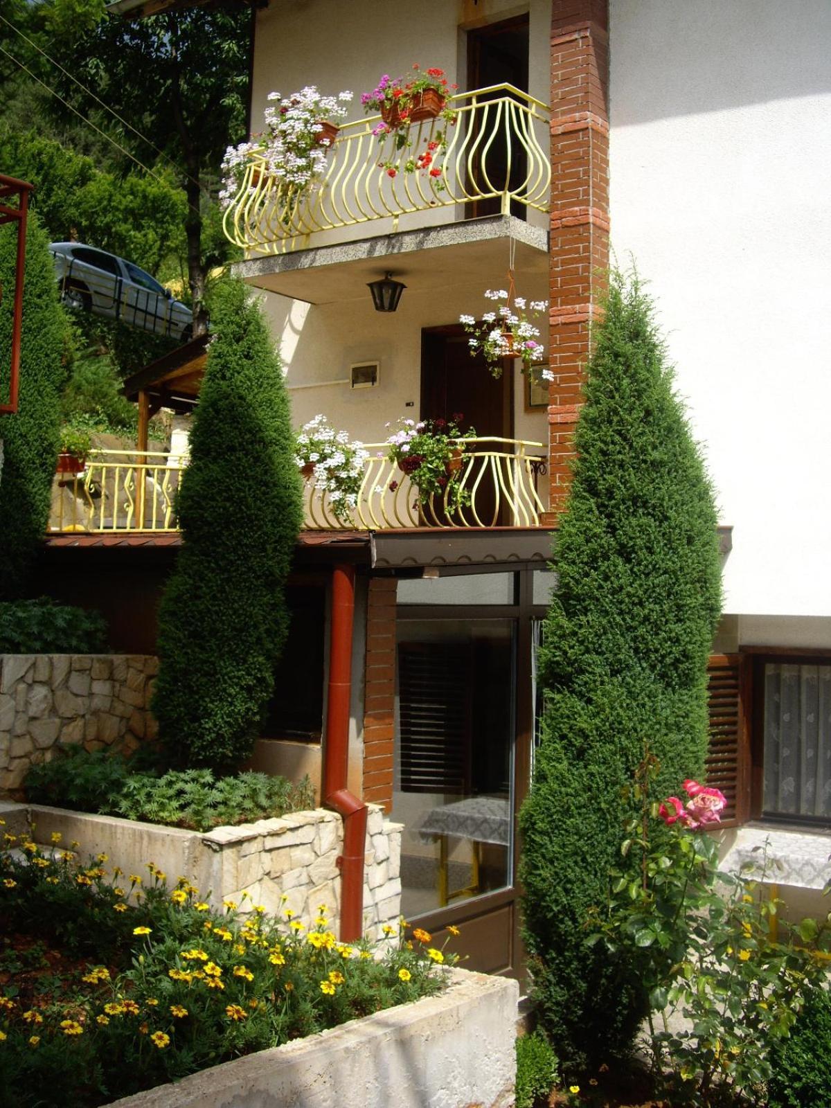 Guest House Rusalka Sjipkovo Exteriör bild